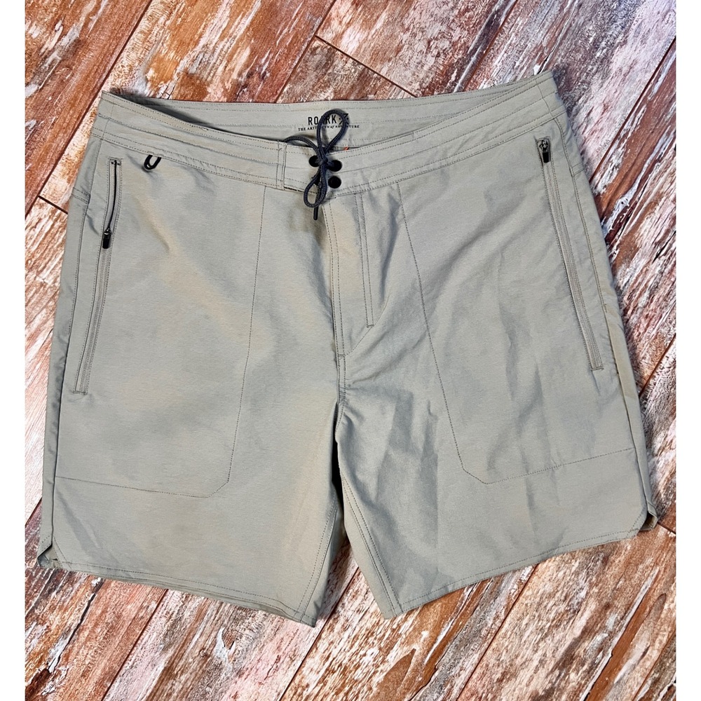 Roark Artifacts of Adventure Hybrid Shorts Khaki Tan Mens 36 Stretch Boardshorts